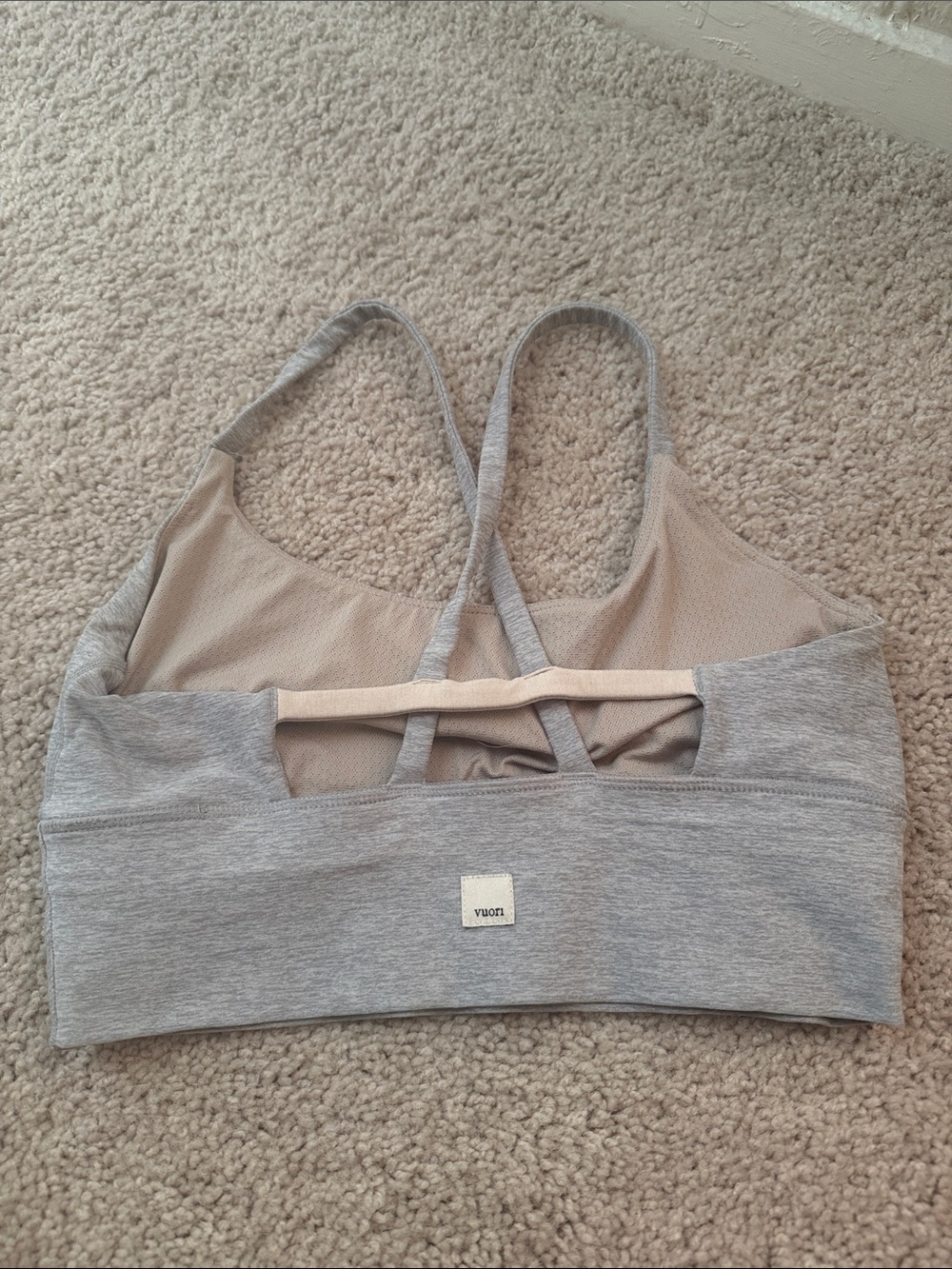 Vuori Light Gray Seamless Sports Bralette - Picture 3 of 4